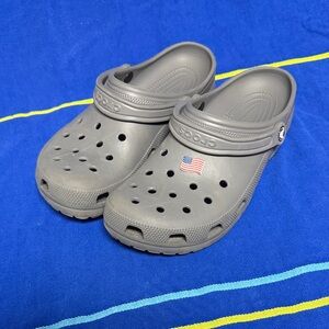 CROCS Men Gray